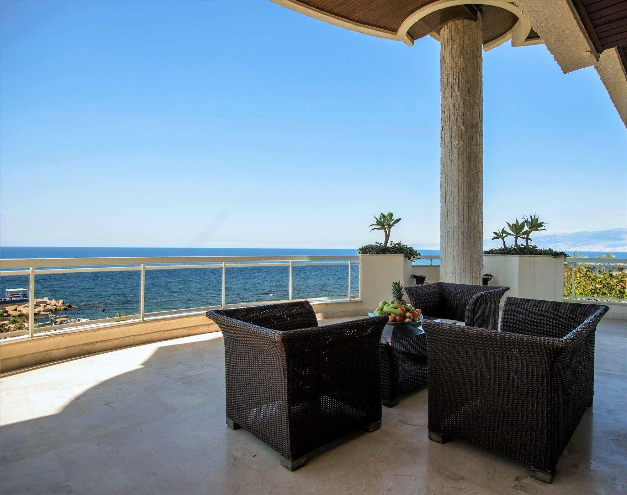 Lahoya Suites Bejrút Exteriér fotografie