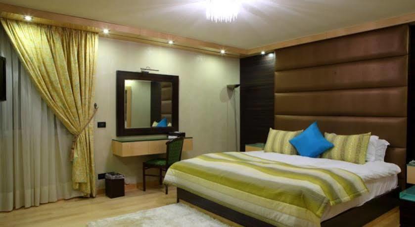 Lahoya Suites Bejrút Exteriér fotografie